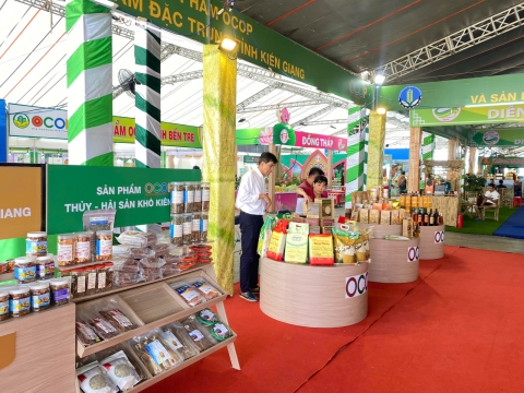 HỘI CHỢ -  DIỄN ĐÀN KẾT NỐI SẢN PHẨM OCOP VÙNG ĐBSCL 2024